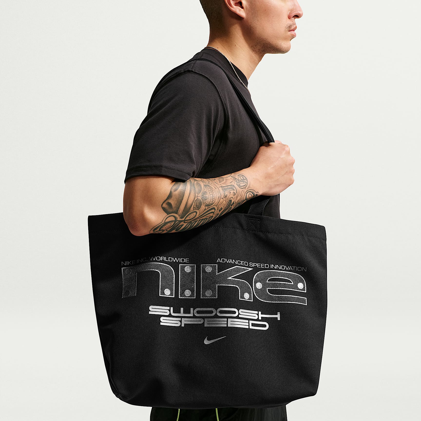 Nike Heritage 2.0 Tote Bag (22L). Nike.com
